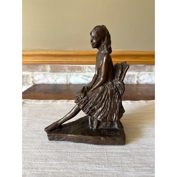Seated Ballerina Figurine 1996 HP Signed Cold-Cast Bronze Finish – CG Mark - Picture 2 of 16